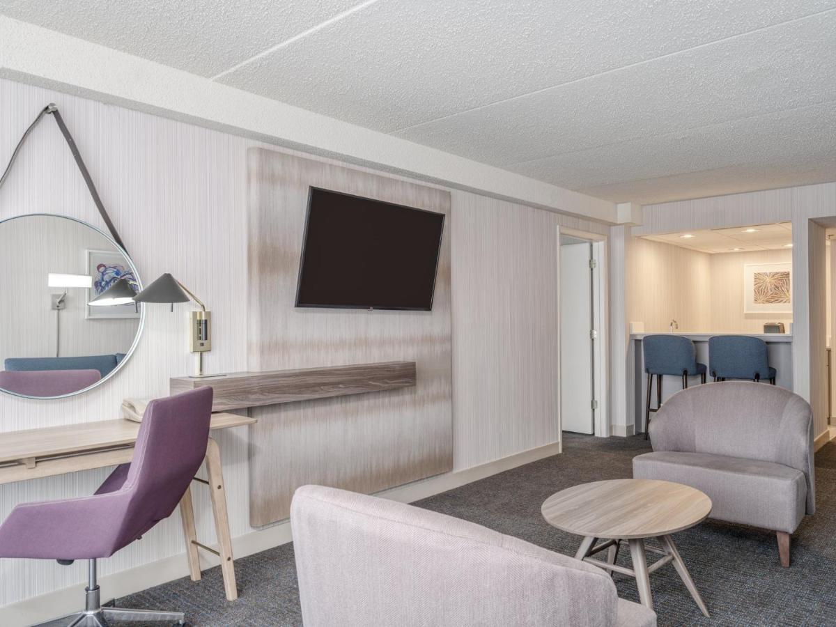 Crowne Plaza Indianapolis-Airport By Ihg Ξενοδοχείο Εξωτερικό φωτογραφία