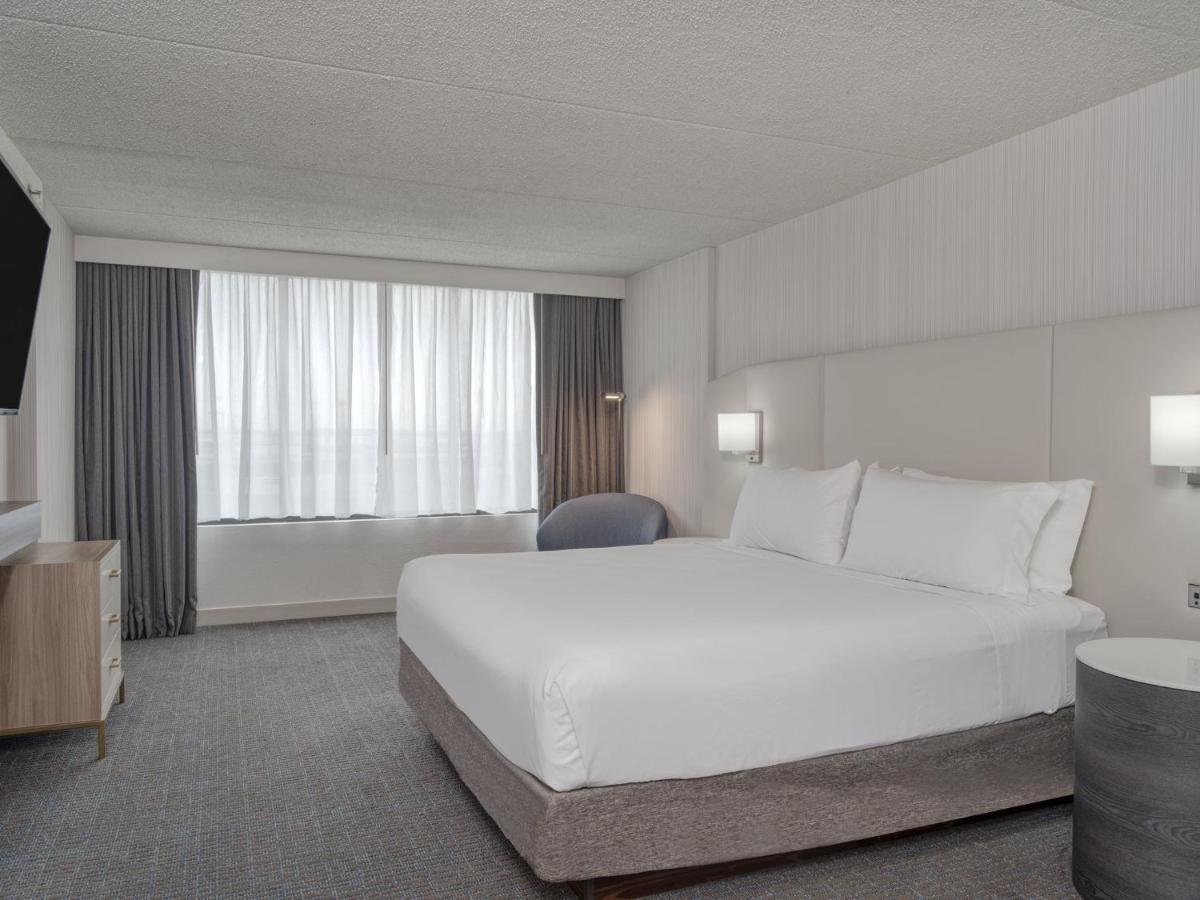 Crowne Plaza Indianapolis-Airport By Ihg Ξενοδοχείο Εξωτερικό φωτογραφία