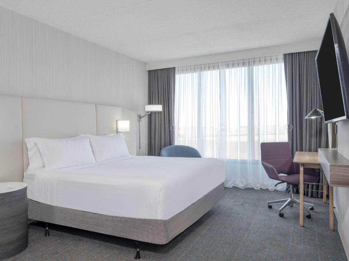 Crowne Plaza Indianapolis-Airport By Ihg Ξενοδοχείο Εξωτερικό φωτογραφία