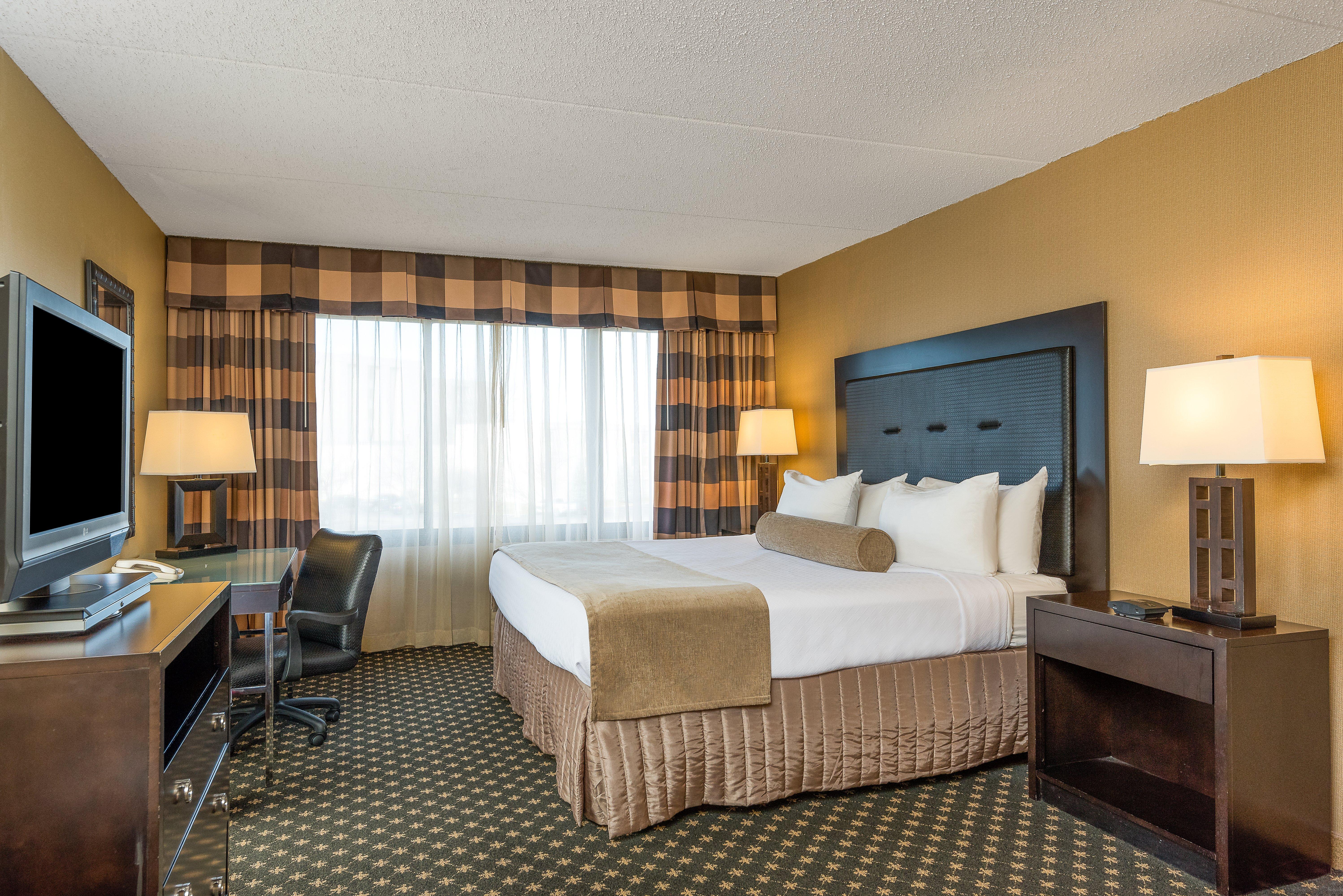 Crowne Plaza Indianapolis-Airport By Ihg Ξενοδοχείο Εξωτερικό φωτογραφία